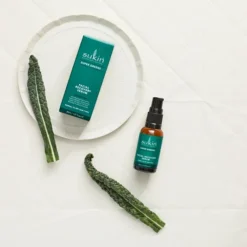 Sukin Super Greens 7 Sukin Super Greens -Promos Beau Lisse Boutique sukin super greens serum renovateur pour un effet naturel 2