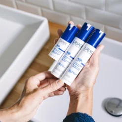 Uriage Age Protect Firming Smoothing Day Cream 7 Uriage Age Protect Firming Smoothing Day Cream -Promos Beau Lisse Boutique uriage age protect firming smoothing day cream creme de jour raffermissante anti rides 2